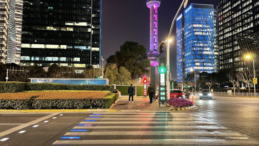 CBD street cross